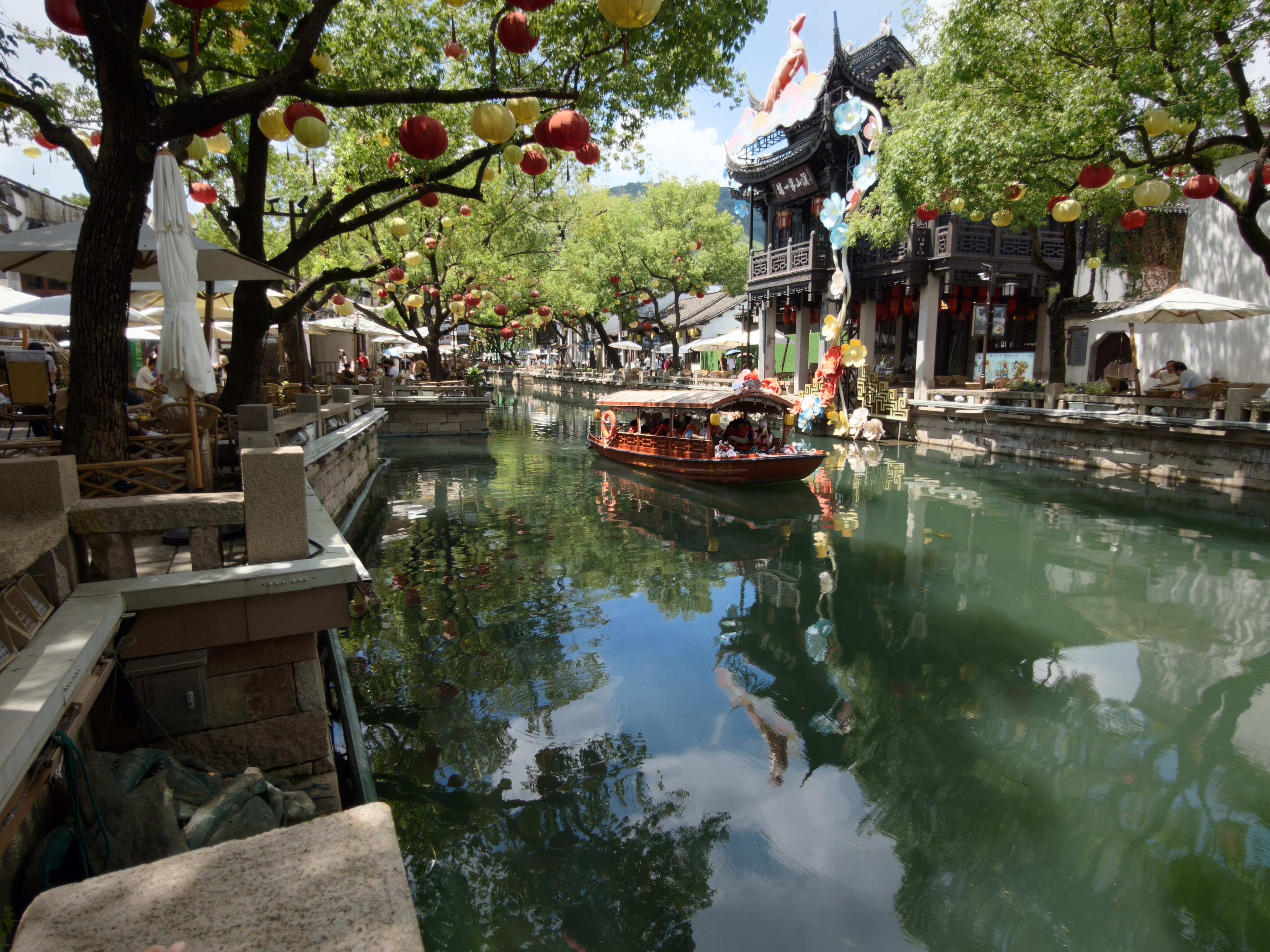 4-GnsK.jpg